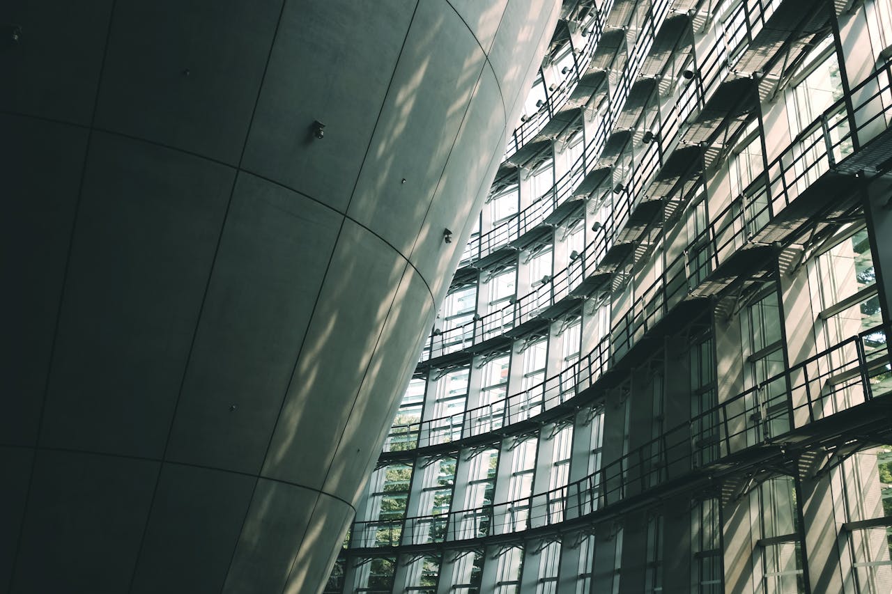 Explore the sleek, modern design of a Tokyo museum with glass and concrete elements.